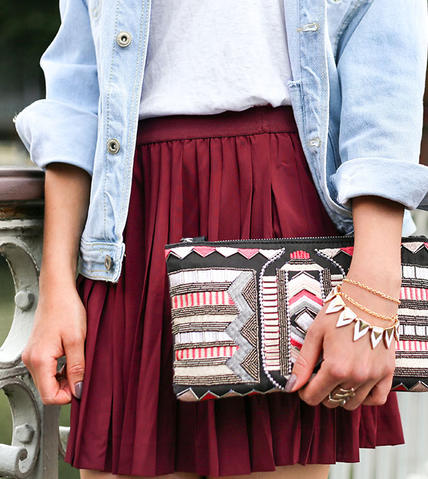 Woman wearing a burgundy skirt